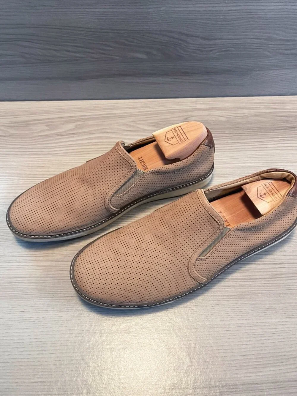 Johnston & Murphy J&M Men's Perforated Leather Slip On Loafers Tan Size 11M